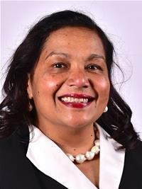 Cllr Razia Daniels